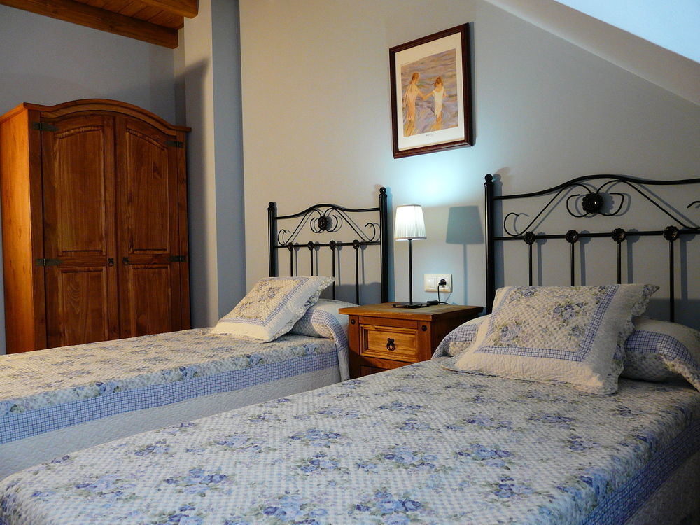 Apartamentos Rurales L'Abiseu Caboalles de Abajo Екстер'єр фото