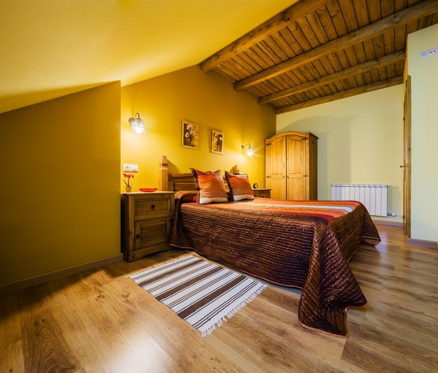 Apartamentos Rurales L'Abiseu Caboalles de Abajo Екстер'єр фото