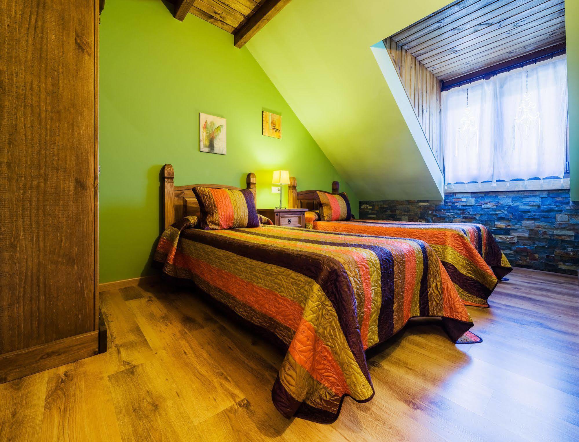 Apartamentos Rurales L'Abiseu Caboalles de Abajo Екстер'єр фото