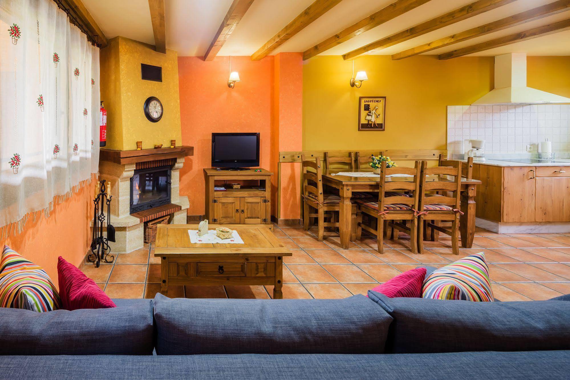 Apartamentos Rurales L'Abiseu Caboalles de Abajo Екстер'єр фото