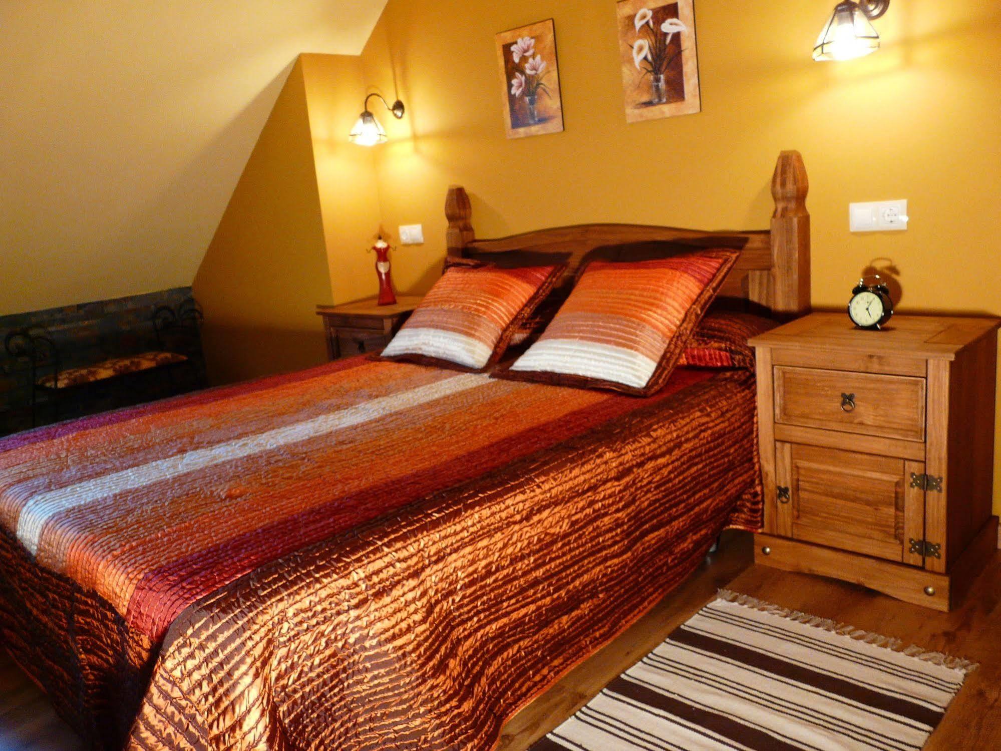Apartamentos Rurales L'Abiseu Caboalles de Abajo Екстер'єр фото