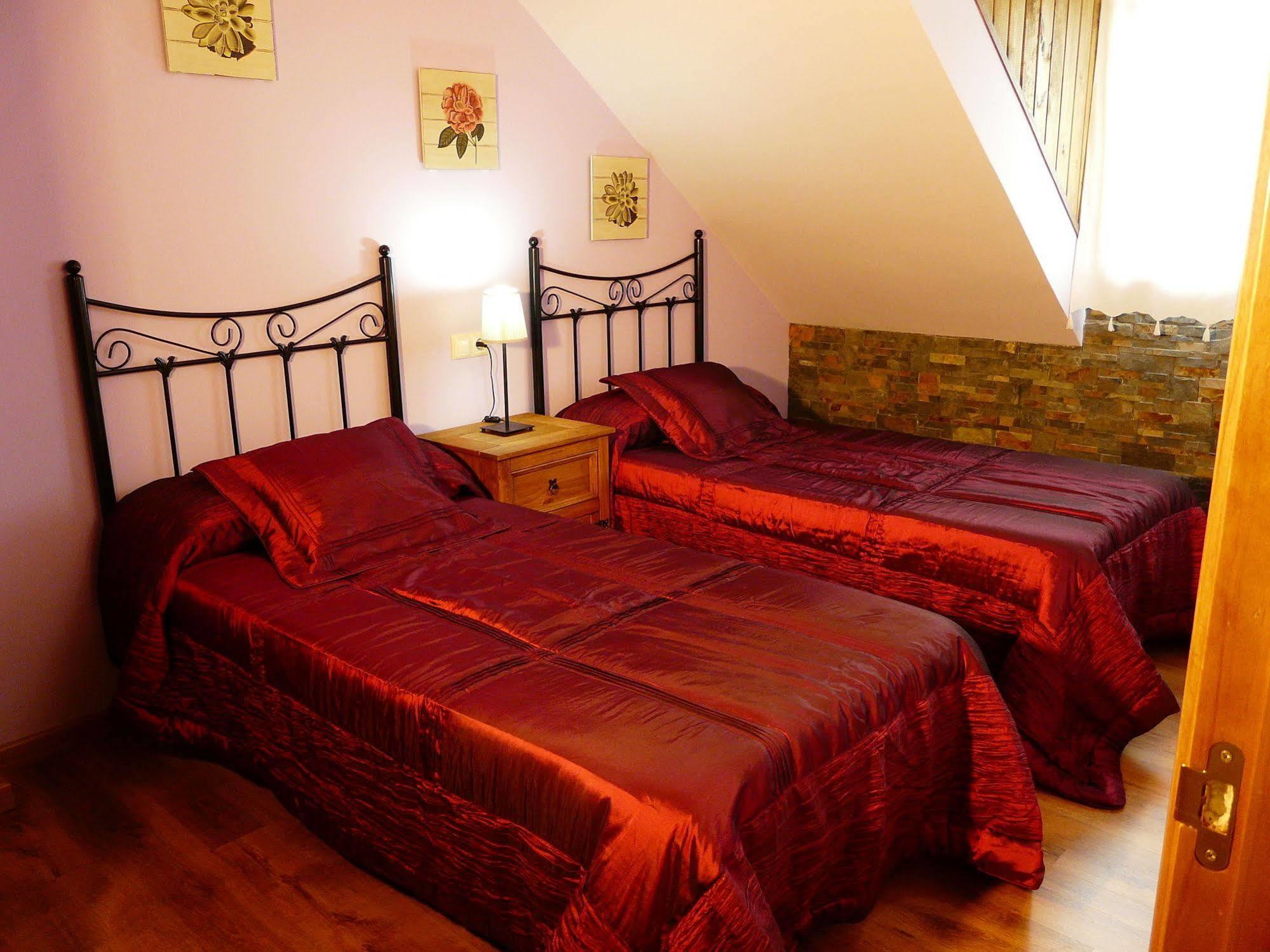 Apartamentos Rurales L'Abiseu Caboalles de Abajo Екстер'єр фото